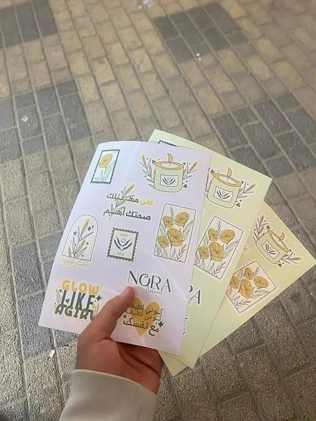 شيتات استيكر بتصاميم متنوعة